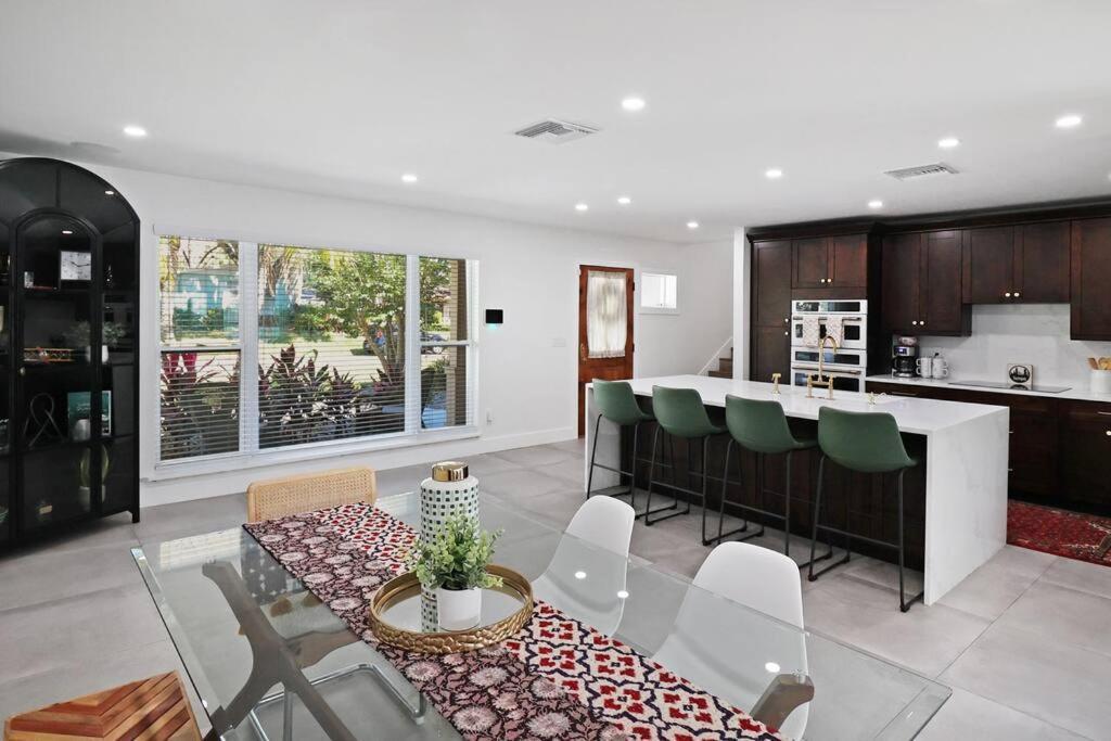 Palm Tree Paradise Tampa Pool Home Εξωτερικό φωτογραφία